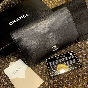 CHANEL Caviar Leather Wallet • Large